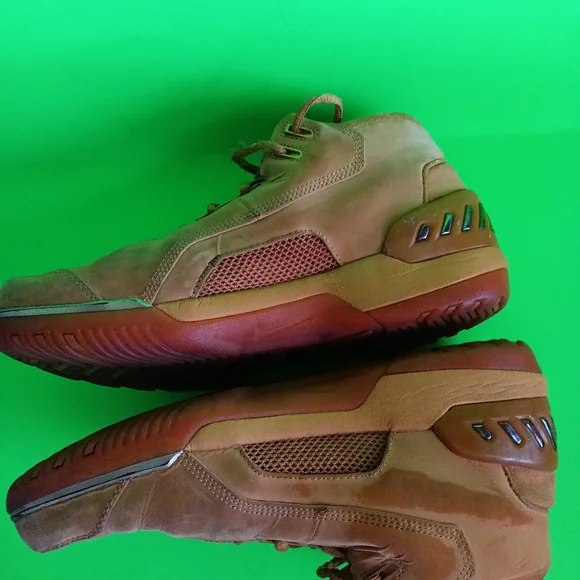 Sold - Picture 8 of 10